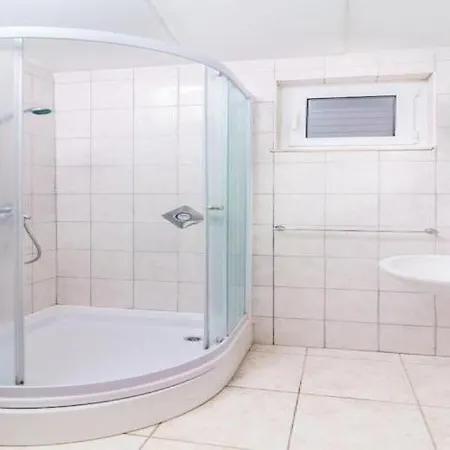 Apartment - Comfort Two-bedroom D6 Lumbarda